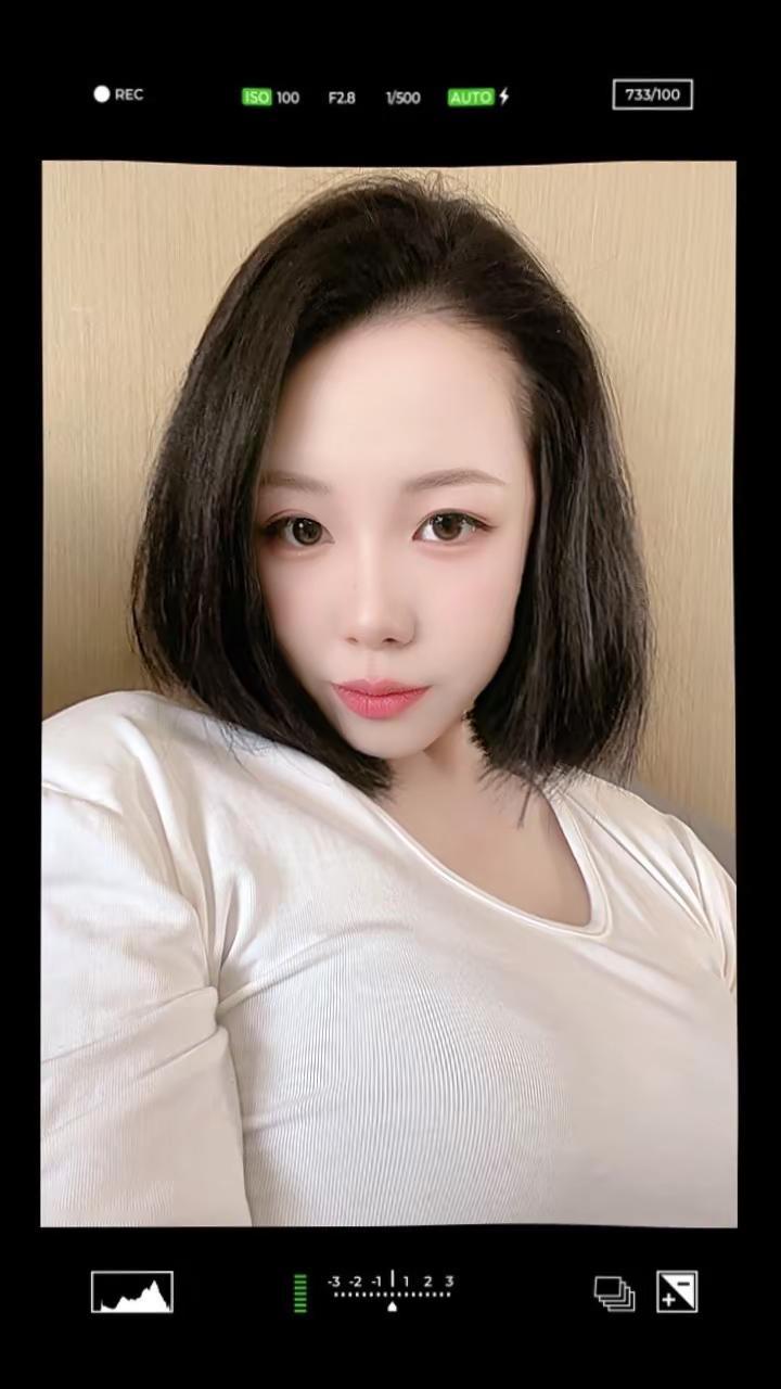 <p>御姐风 <!--{img:0}--><!--{img:1}-->...