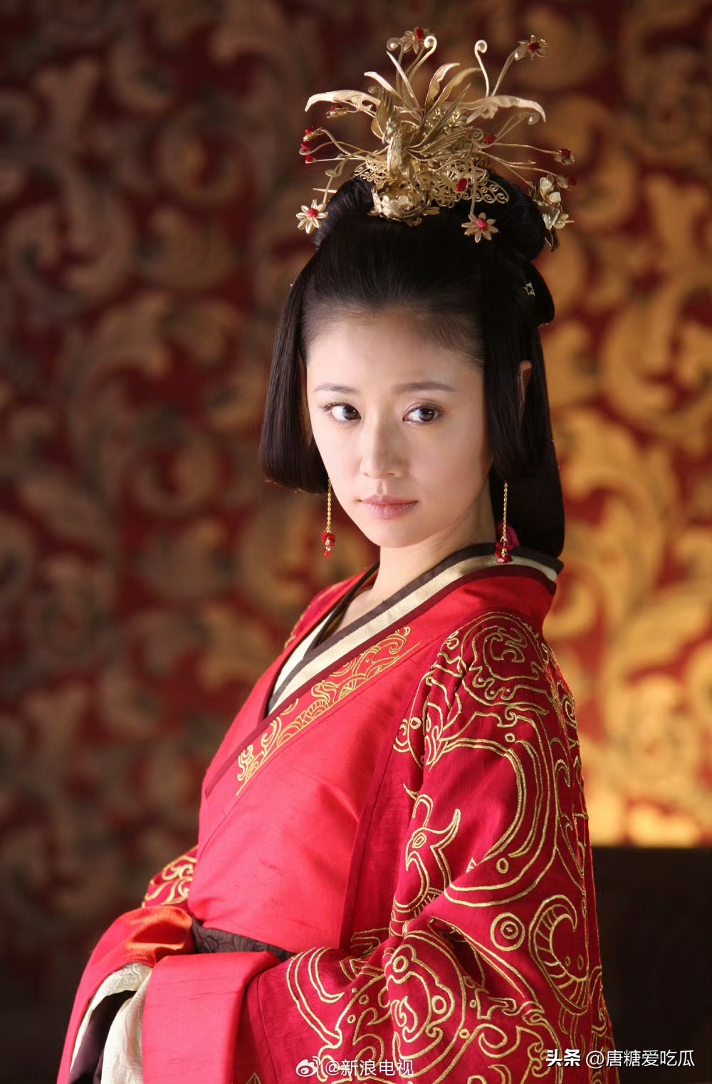 林心如不演于正新剧
不是因为她放不下恩怨，而是现在观众口味变了，对剧的要求越来越高，于正擅长的是宫斗宅斗，古偶剧，林心如将近50岁虽然保养得当，但是演20几岁的女主不合适，演女主妈妈当配角她也不愿意，更何况她现在和拍美人心计的时候处境不一样了，那时候她是翻红，现在她是老板，地位不一样，所以于正的戏她