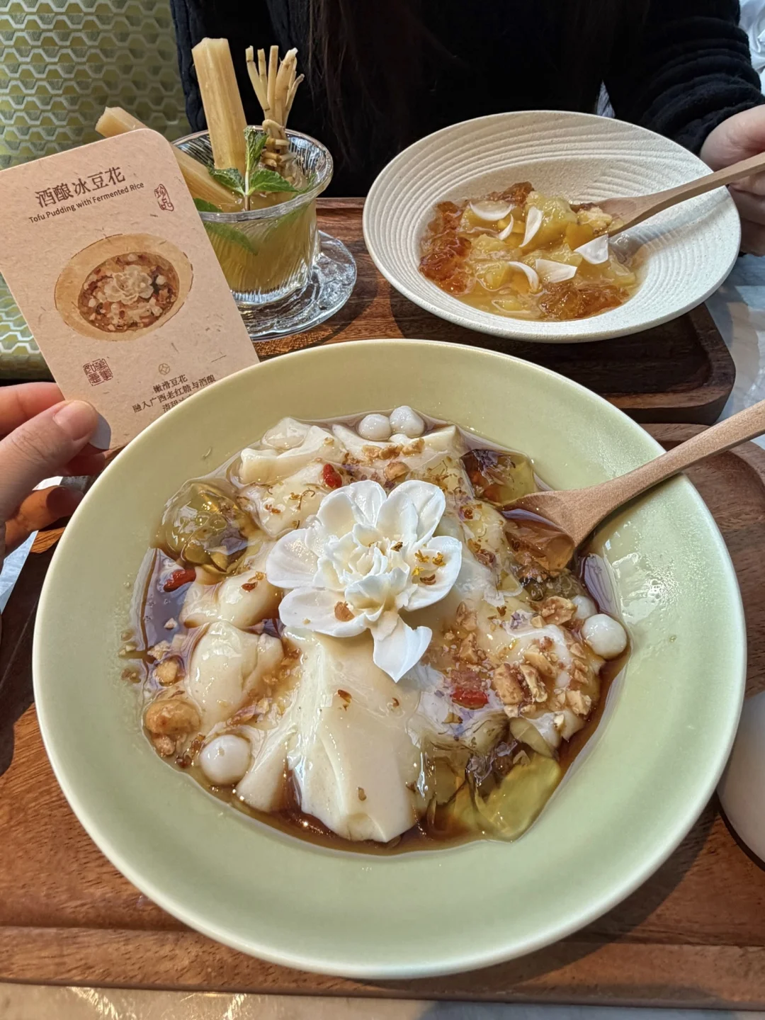 徐家汇中心！！极品广西菜出现了。。。