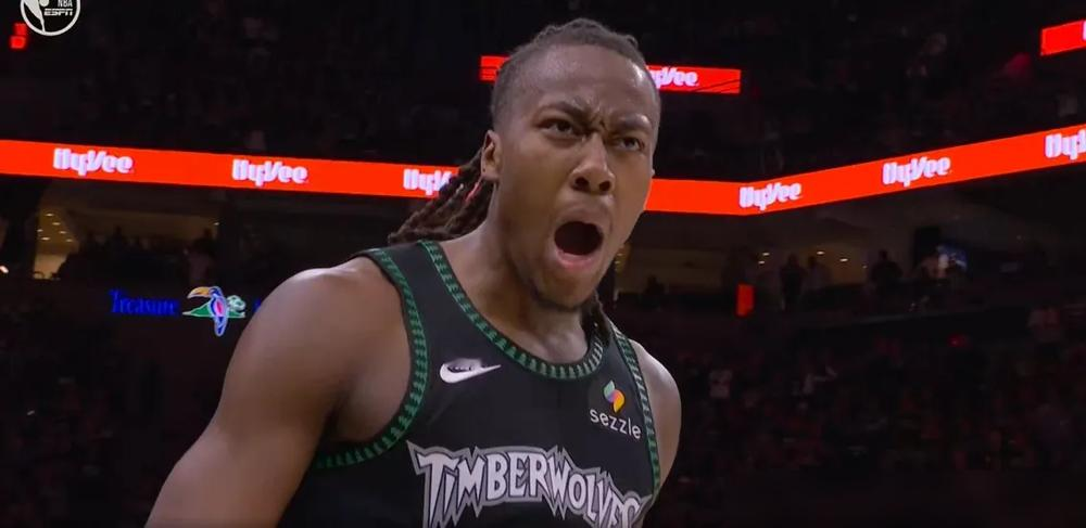 当家球星担架抬走，另一个首发跟腱撕裂，你告诉我森林狼怎么赢？他们不仅赢...