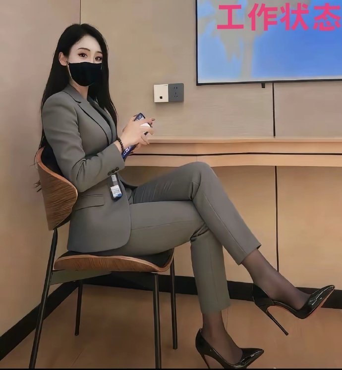 工作状态 vs 回村状态 两种状态，随意切换！[哈哈] ​​​
