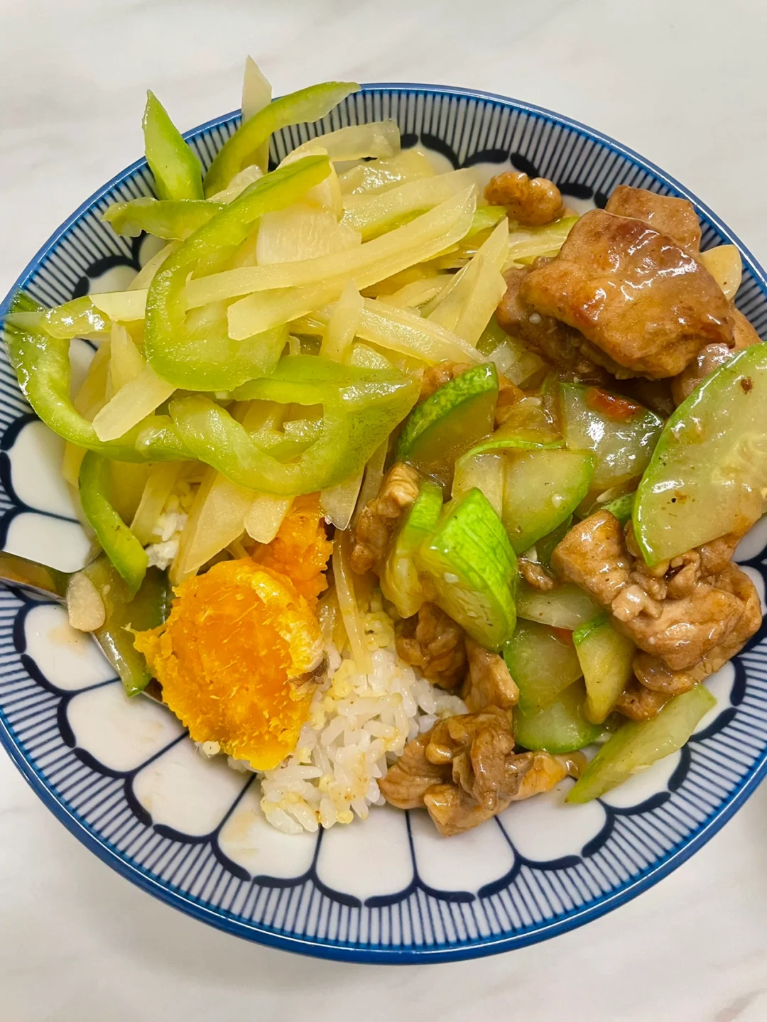 黄瓜肉片芙蓉蛋汤 小朋友暑假午餐