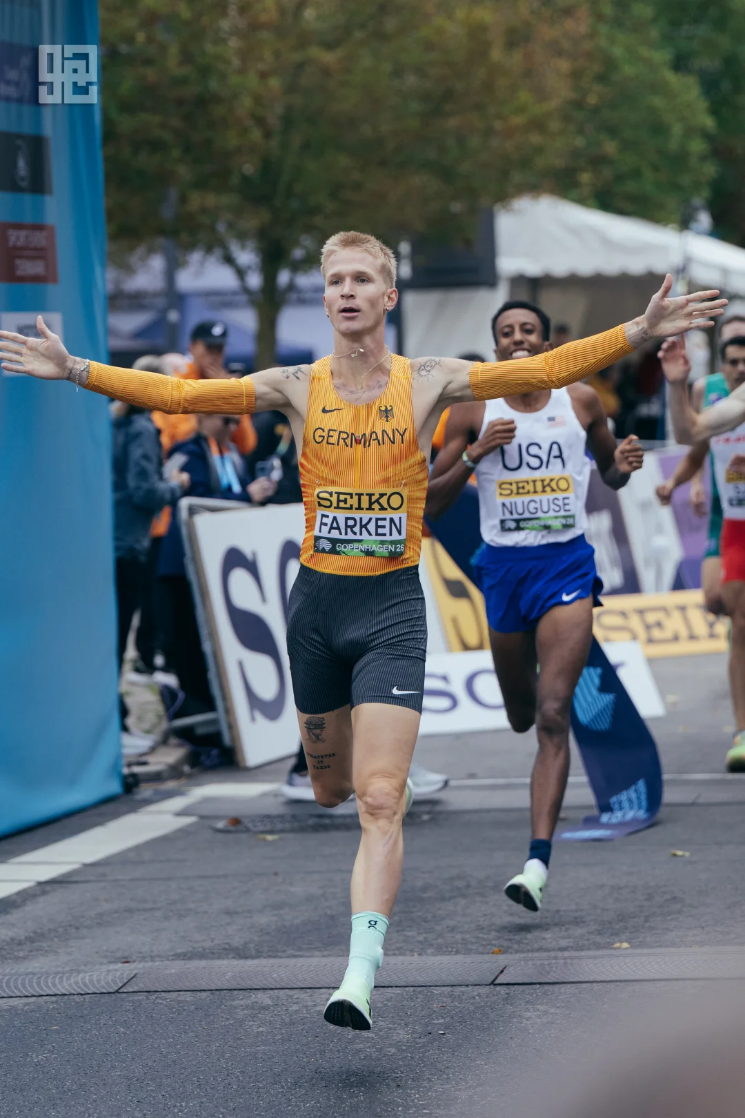 德国选手罗伯特·法肯，以3:51.80的成绩斩获#2026世界路跑锦标赛 男子1