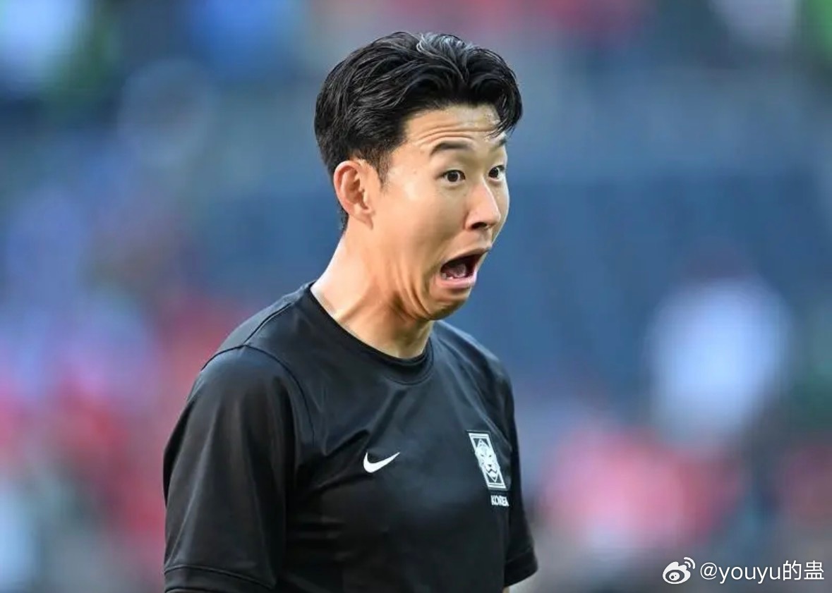 足球韩国议员：对阵南非前球队内讧 孙兴慜拒采访被排除出首发北京时间7月...