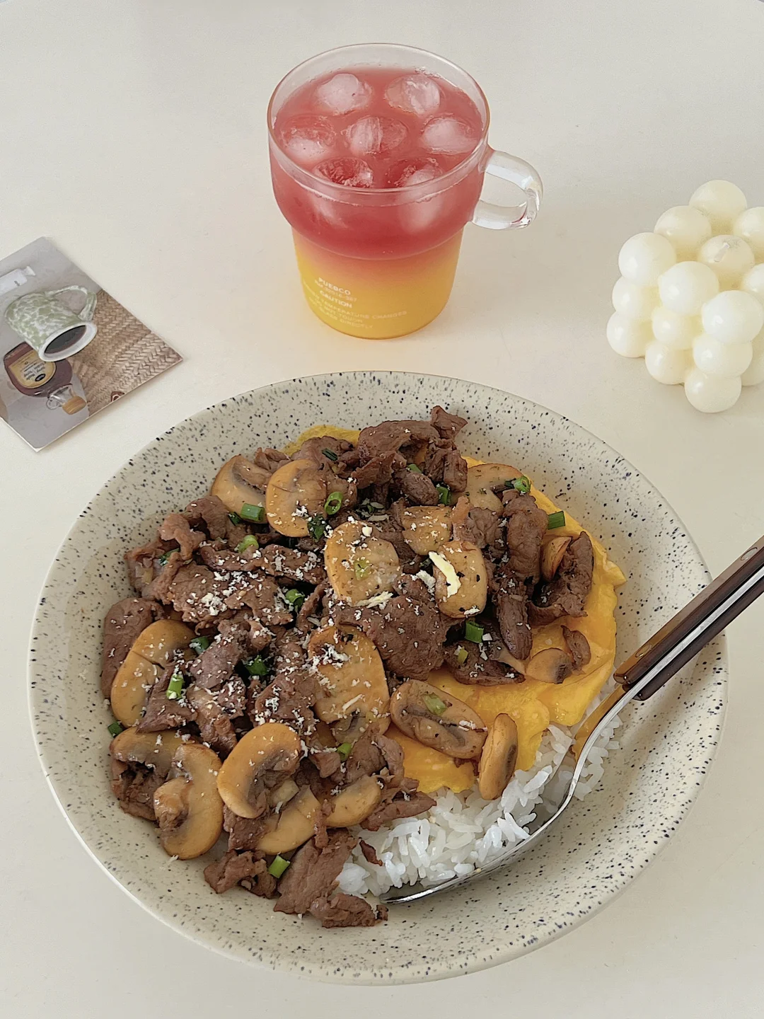 宅家一人食🍴|口蘑牛肉盖饭🍱饭张力拉满