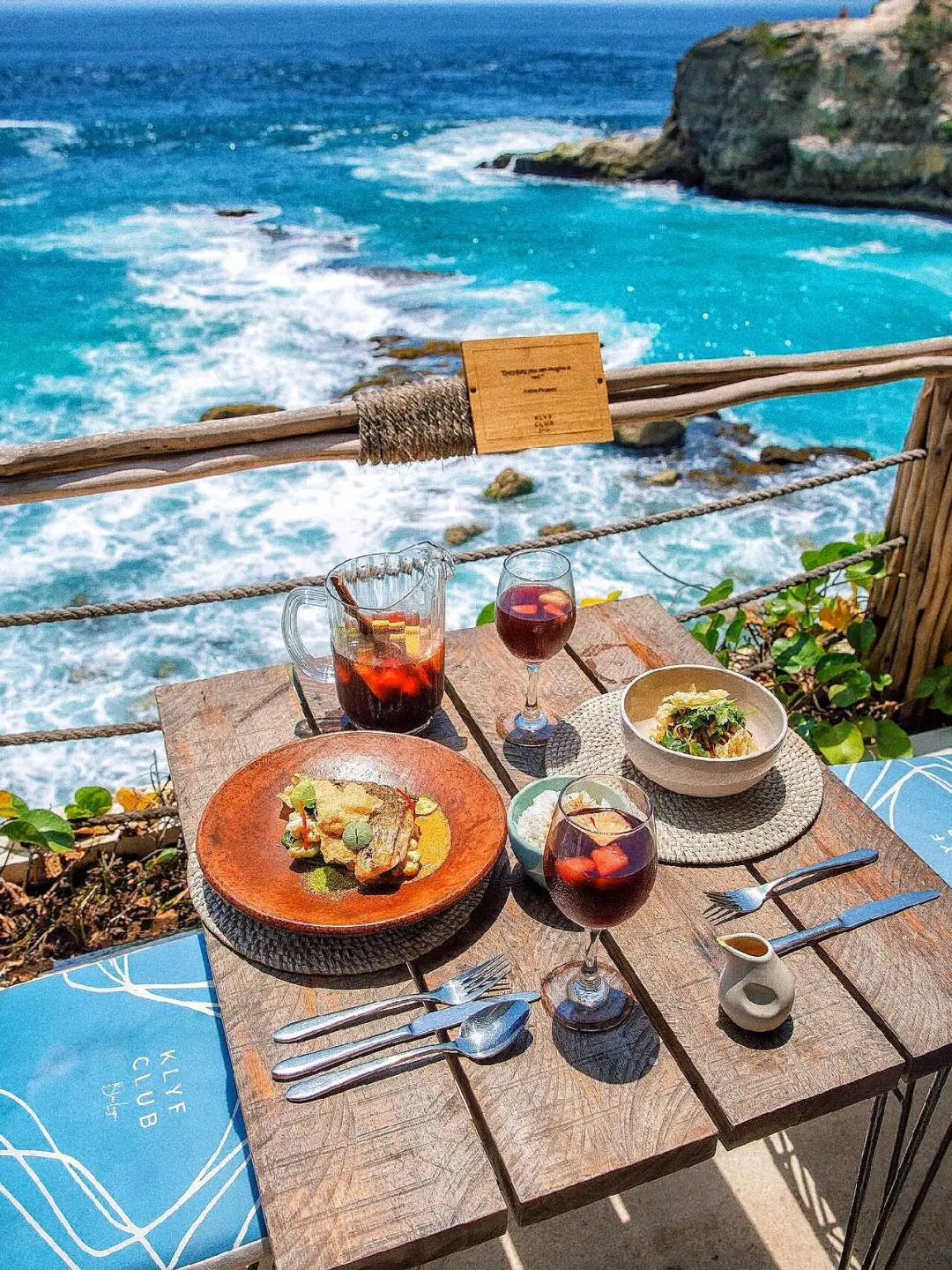 巴厘岛花小钱装大杯！3⃣️家绝美海边悬崖餐厅