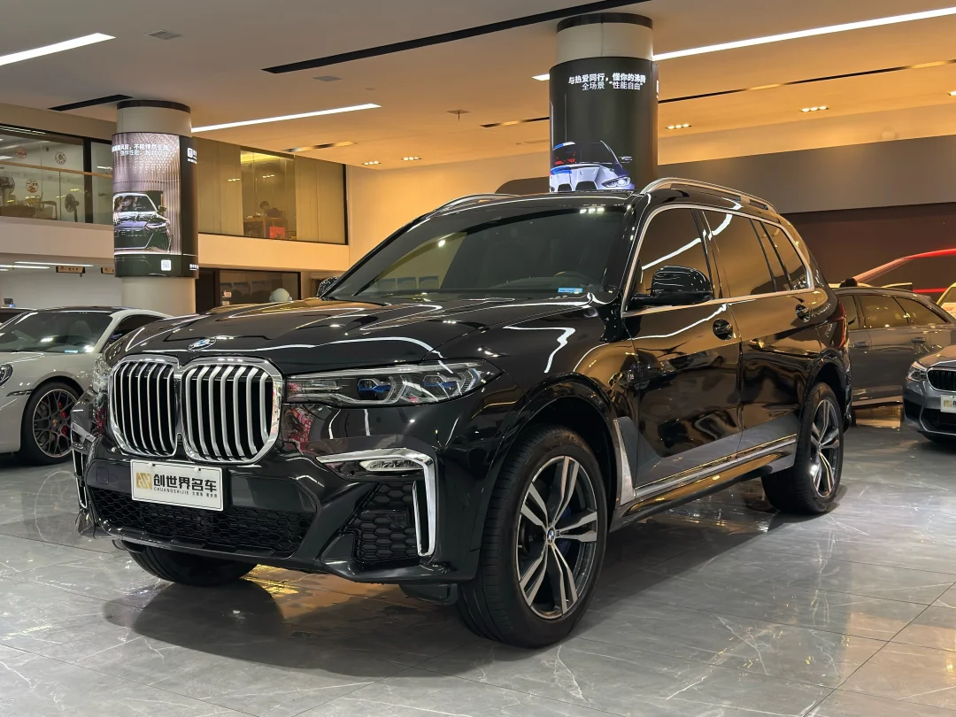 2021款 宝马X7 xDrive40i 尊享型M运动套装
【上牌时间】2021