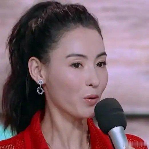 《张柏芝称自己爱做饭，大张伟问她儿子最喜欢的菜，她的回答引热议》播放量：9126
点赞量：65 ​