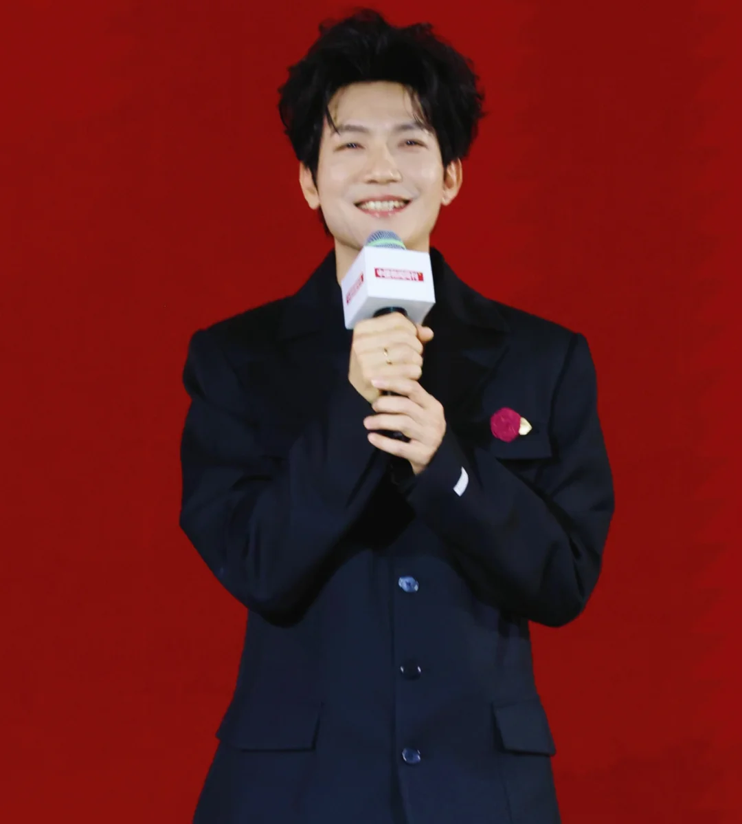 喊超大声：官方认证三连冠！咱陈楚生牛爆了！