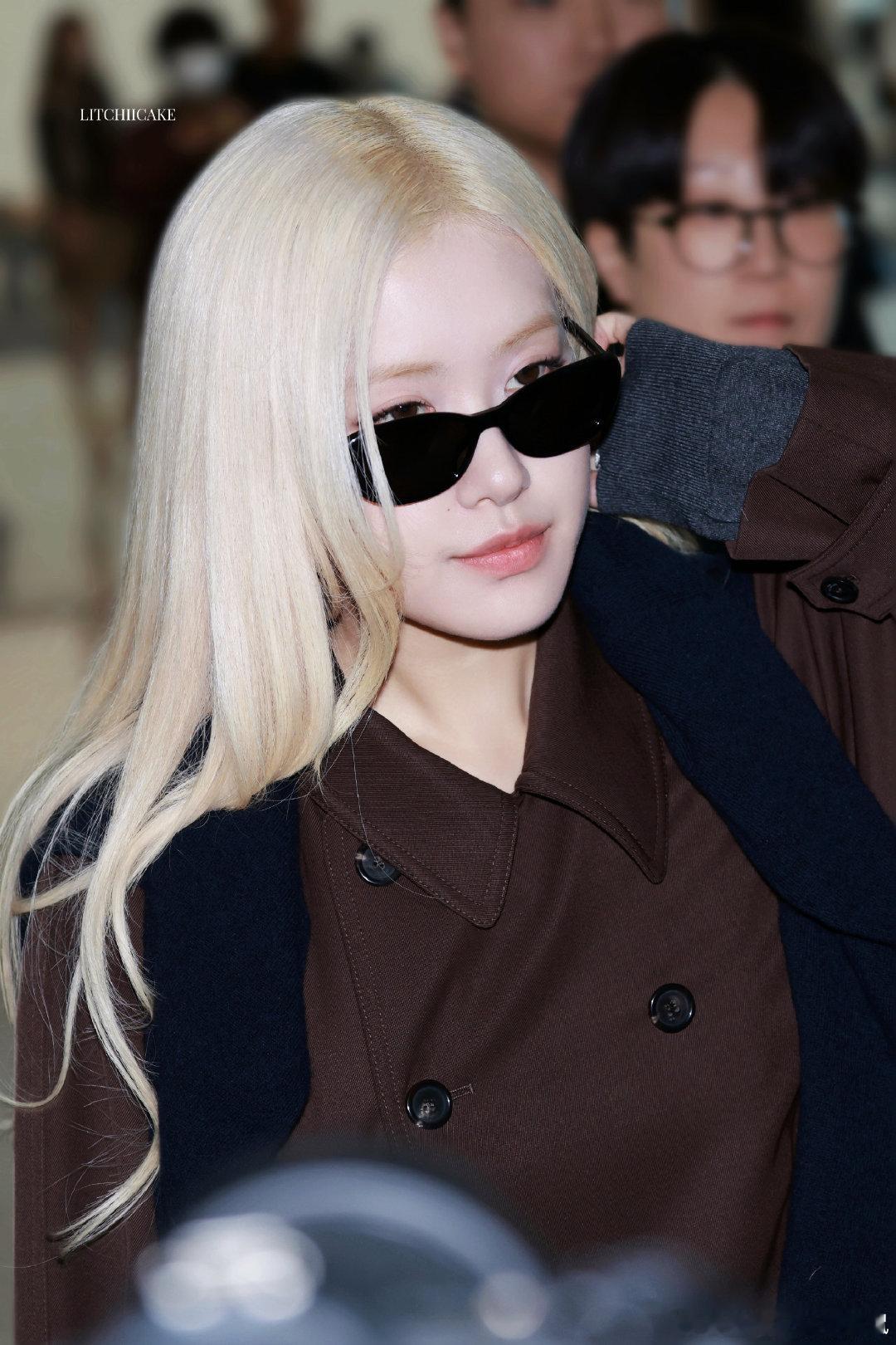 近期#ROSÉ[超话]##朴彩英# ​