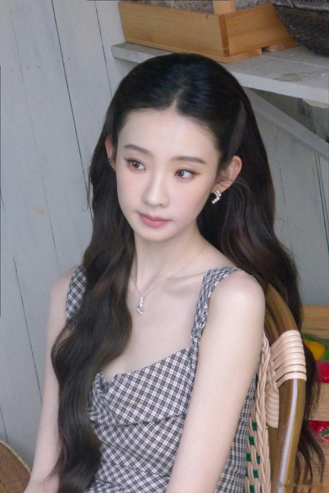 #张艺凡[超话]# 申请加入小番薯  不会变心的~ ​