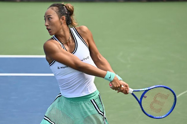 中国2人晋级，郑钦文6-3 6-2尤晓迪，黄泽林5-7 6-3 6-4...