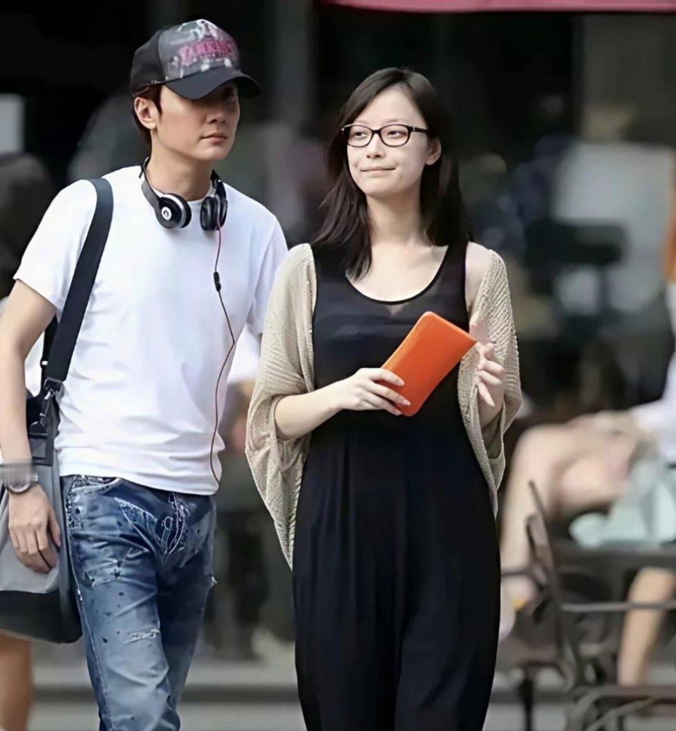 冯绍峰和倪妮年轻的时候。 ​