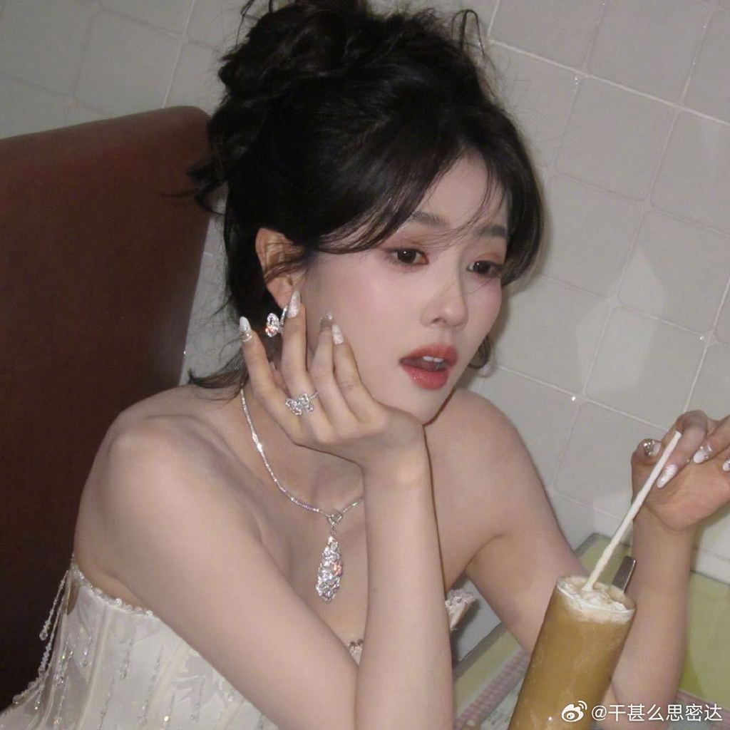 #白鹿[超话]#