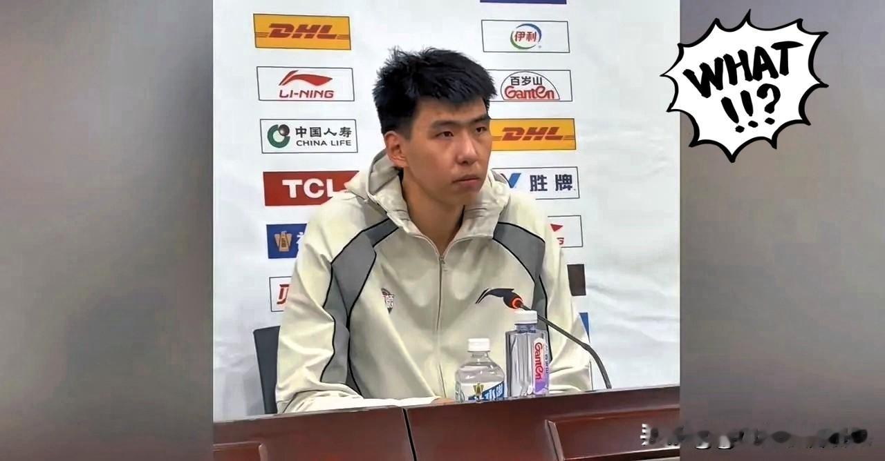 徐昕这处境，看得人心里真不是滋味。

22岁，本该是赛场上大杀四方的年纪，结果被三套时钟推着走。在广州队打出73.9%的命中率，那是真刀真枪拼出来的“最具进步球员”，可一转头，国家队给他安排的是28秒垃圾时间，海外那头试训和学籍又卡得死死的。

这哪是打球，简直是在走钢丝。

CBA要即战力，国家队