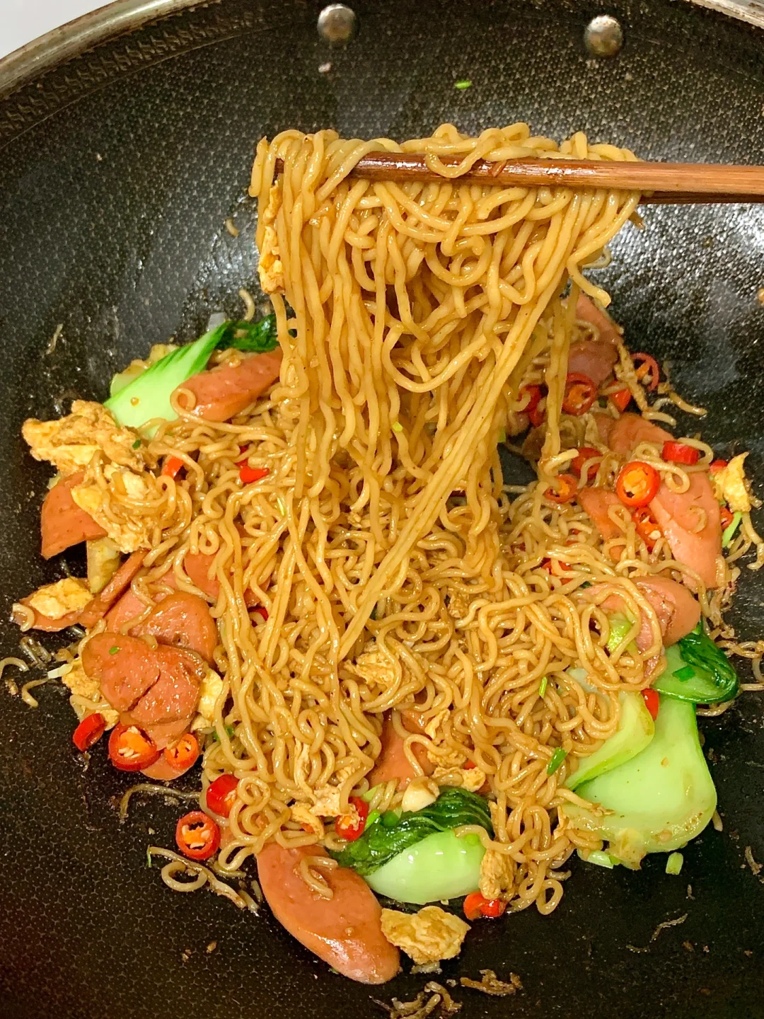 🔥炒泡面这么做真的太绝了，谁吃谁知道！！