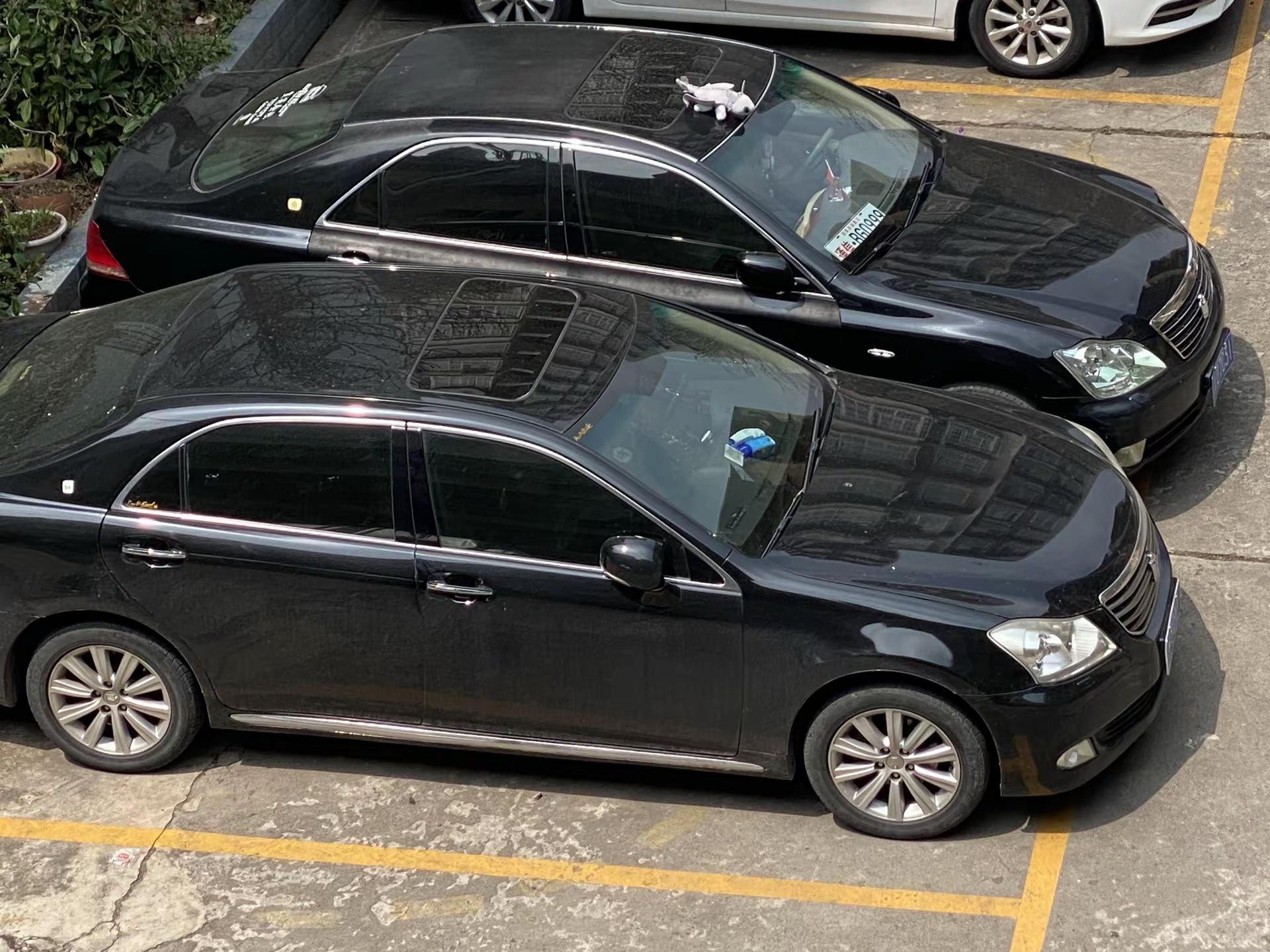 渣得皇冠，家财万贯！ 丰田皇冠 情怀锐志 复古老车 复古车情怀 有车友吗 看看你们的皇冠！
