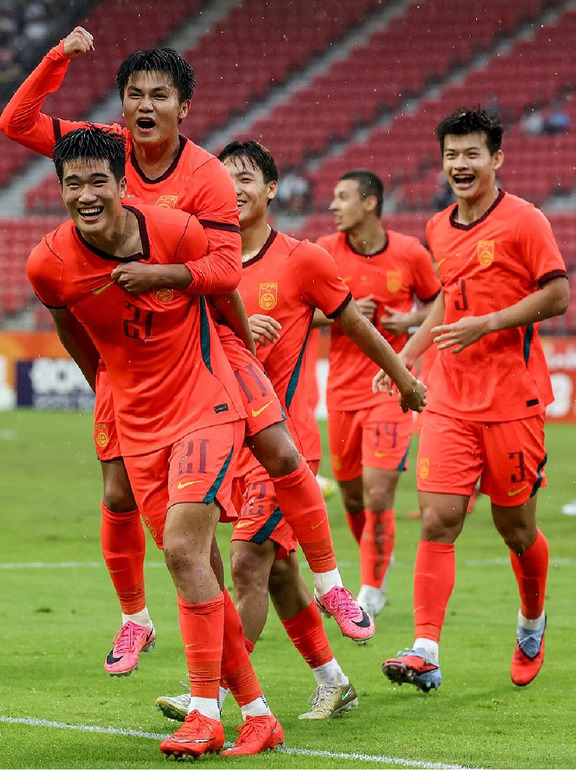亚运男足半决赛对阵：U23国足vs韩国U23