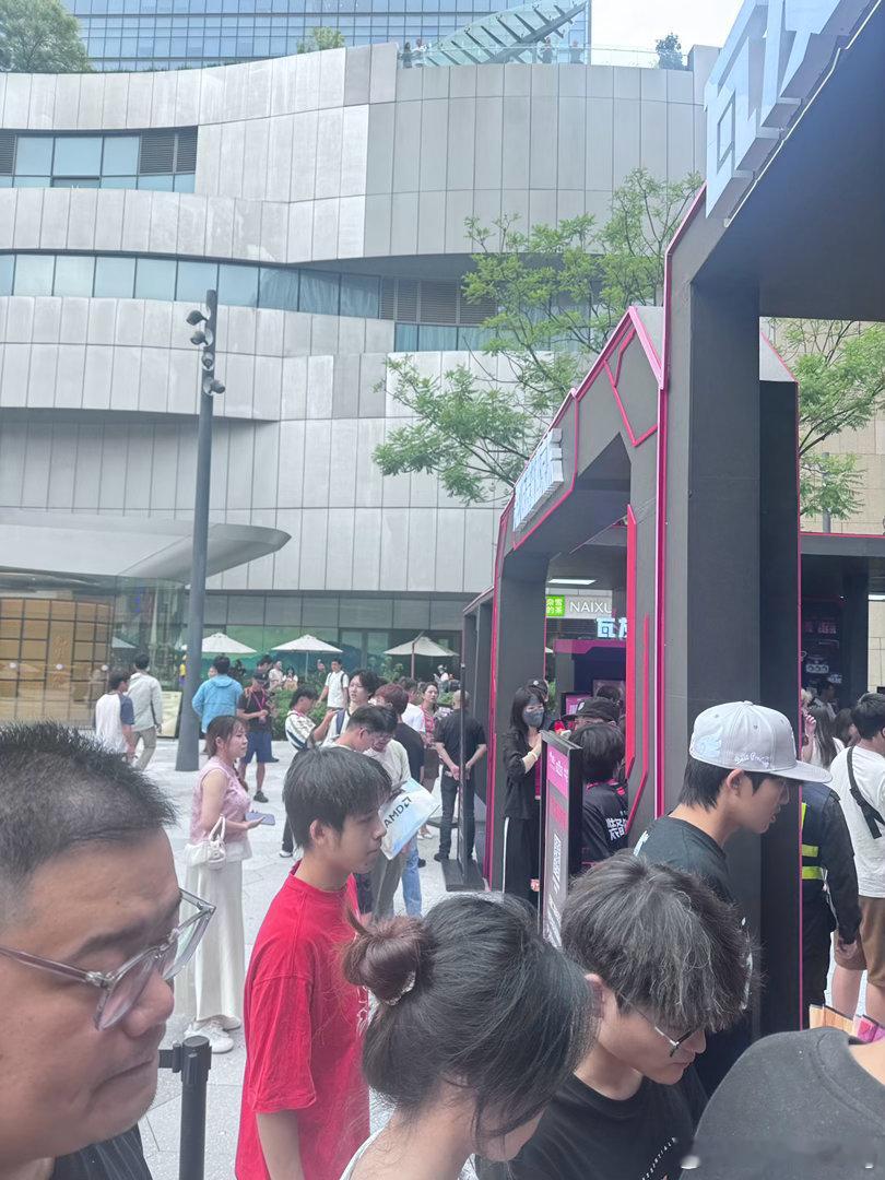 #打瓦选amd##AMD京东电竞嘉年华# ​