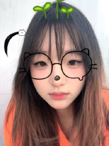 小姐姐的懵逼看球生活