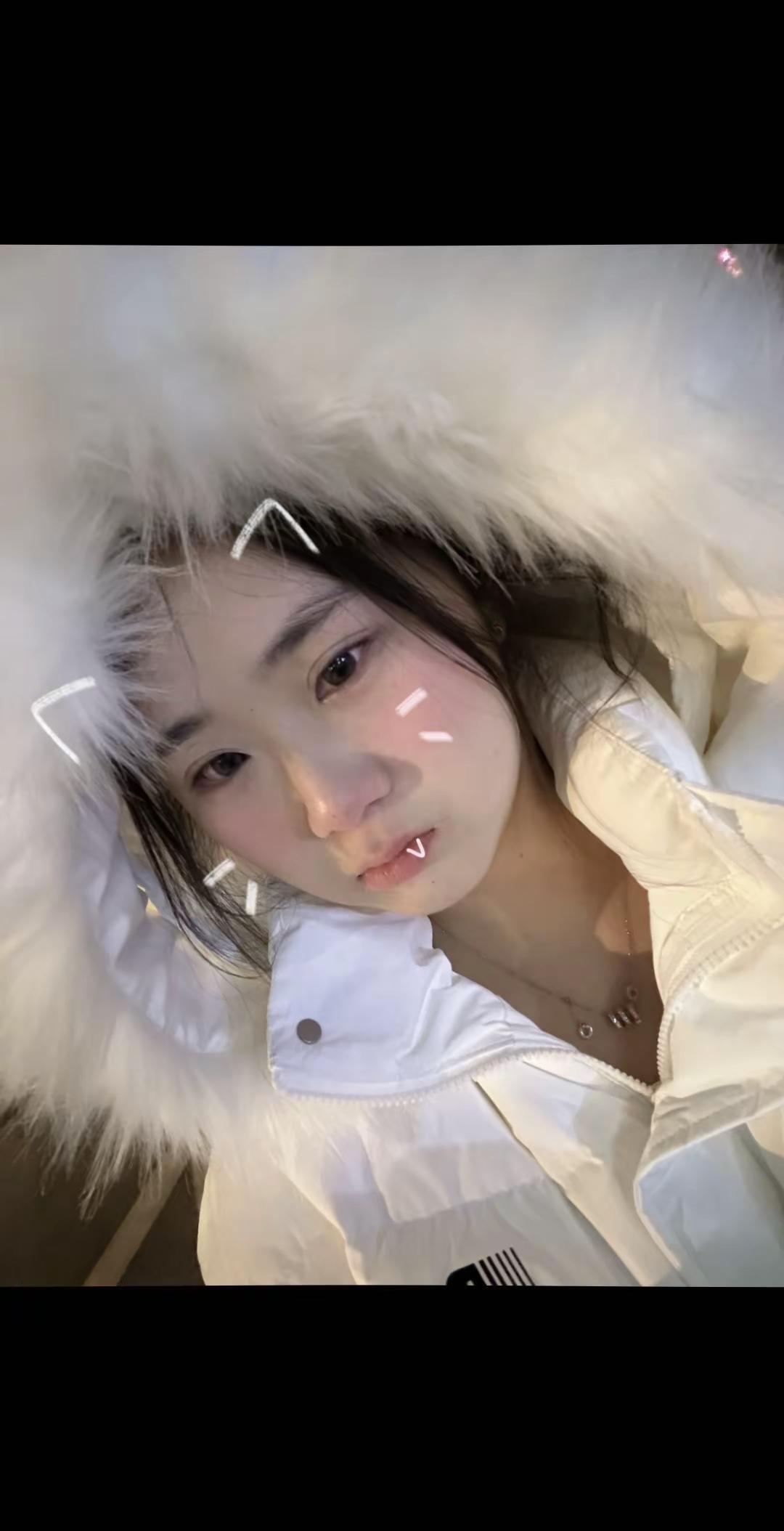 做一个情绪稳定的人类  才怪⸝⸝ > ⌑ < ⸝⸝