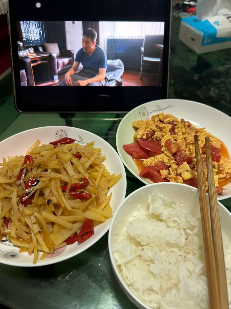 自己做的和对象做的 （ps：对象在有肉吃）[泪奔][泪奔] ​​​