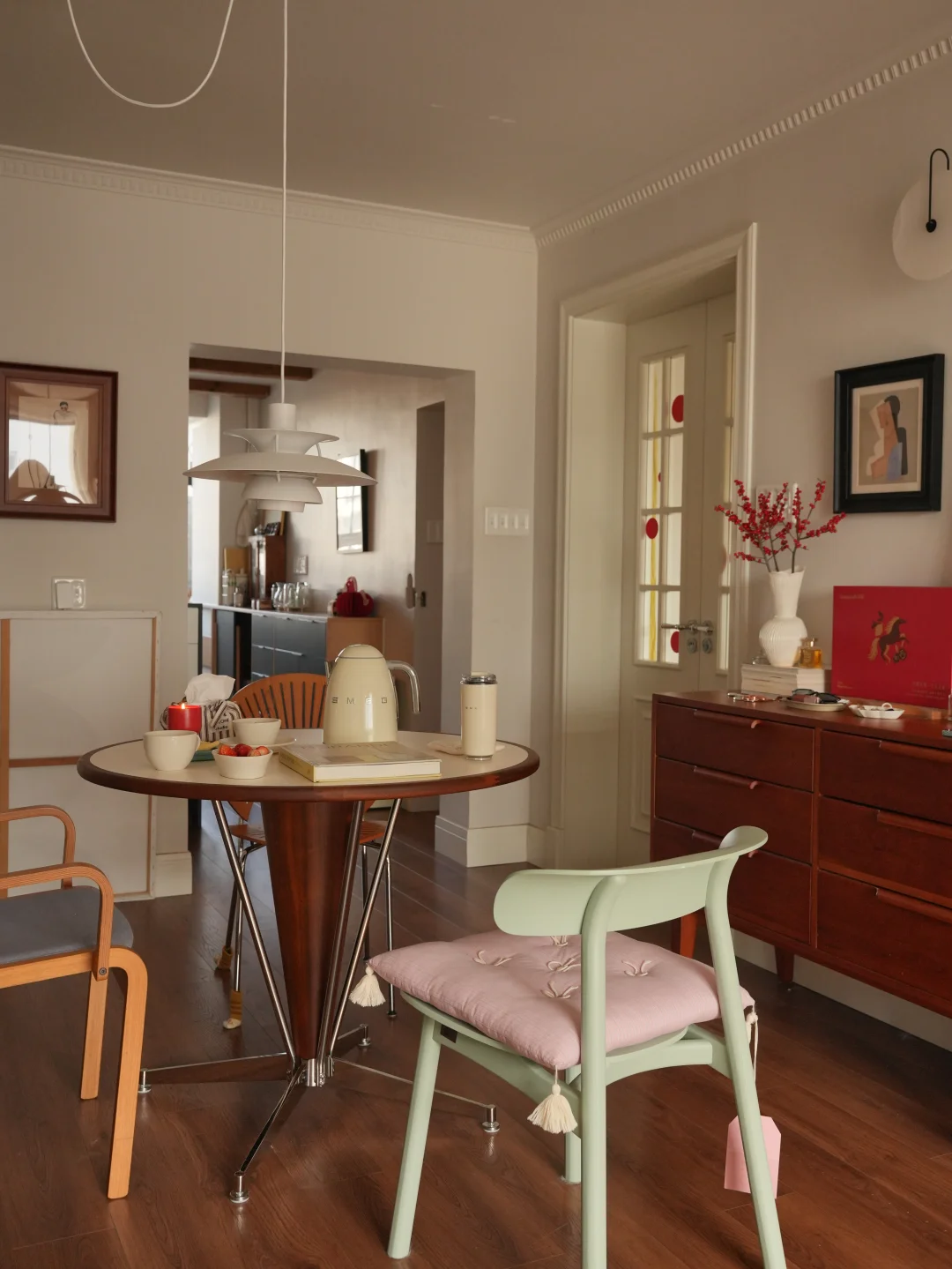 //:新年布置，在冬天靠近幸福