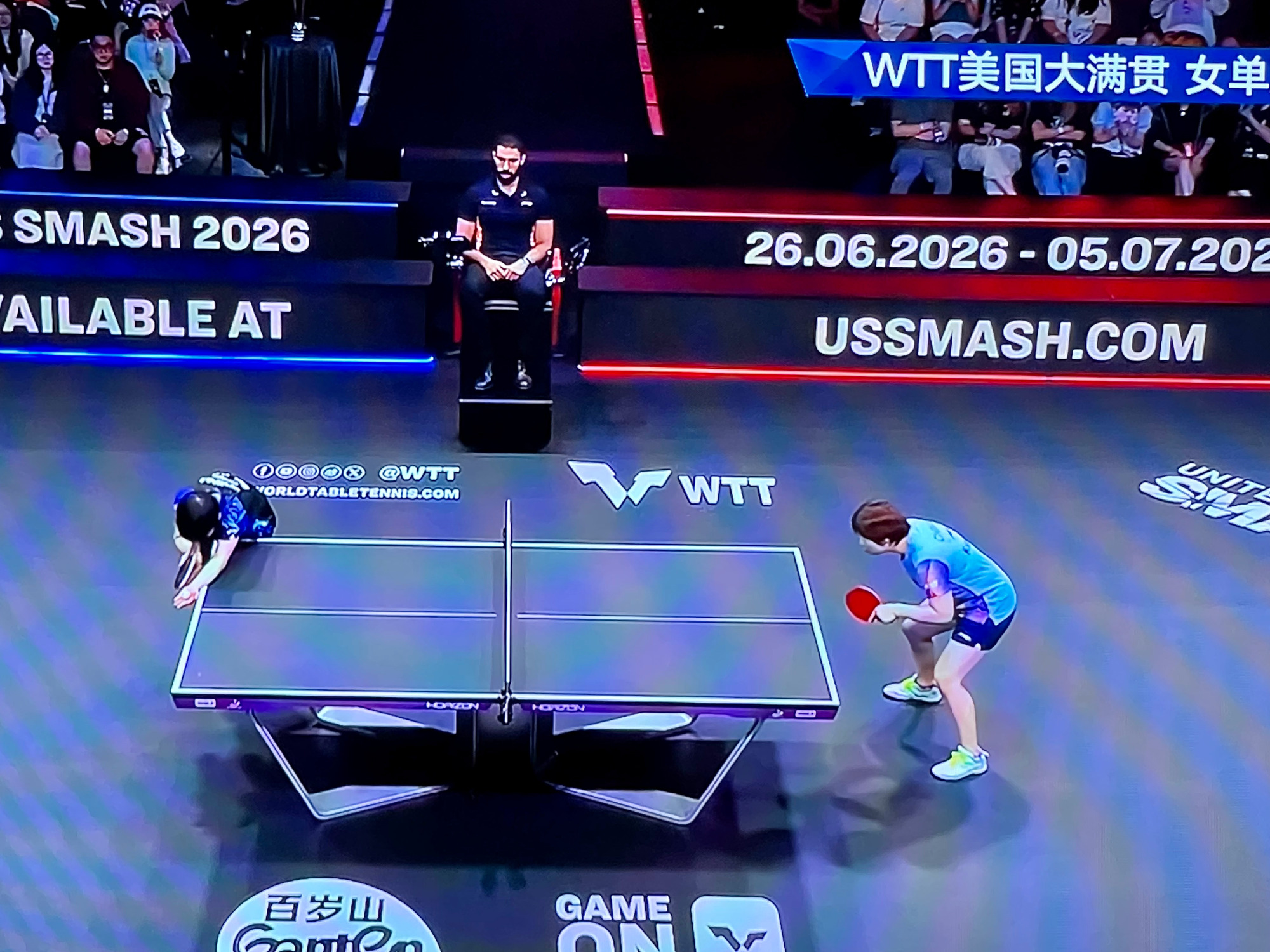 WTT美国大满贯2026女单决赛，恭喜孙颖莎4:3战胜蒯曼获得冠军。蒯...