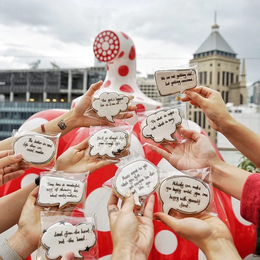 🇭🇰香港生日派对🎉|最美露台酒吧, party💃