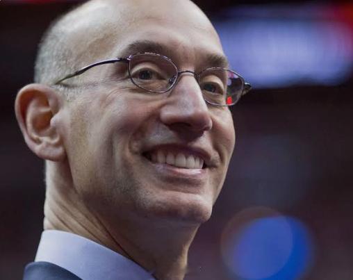 NBA总裁亚当·肖华，这回做梦都要笑醒了！  今日NBA官方高调宣布...