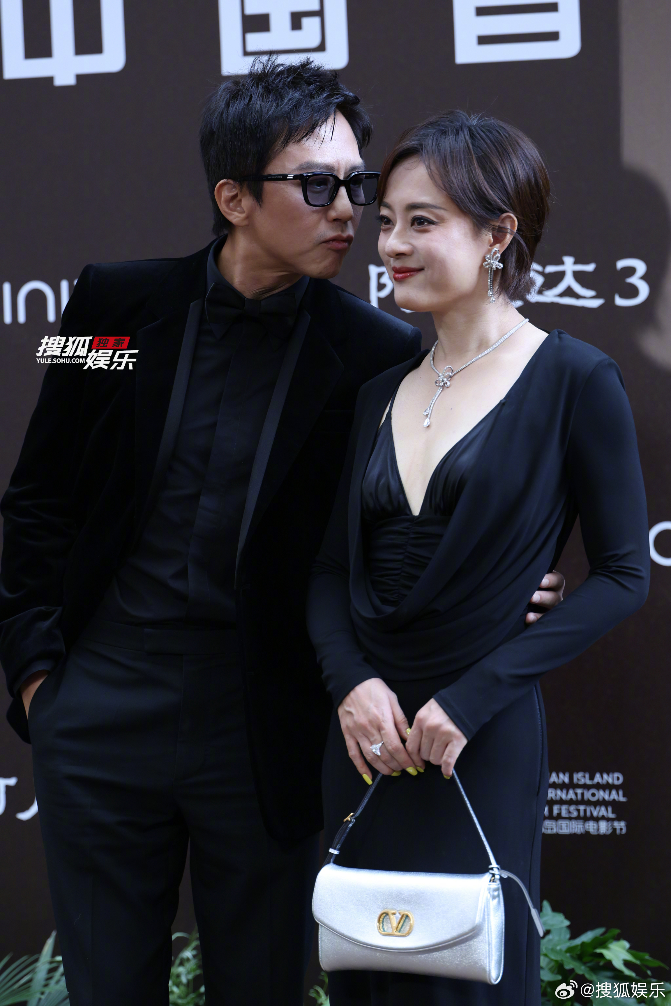 今日，《阿凡达：火与烬》在三亚举办中国首映礼，为电影男女主进行中文配音...