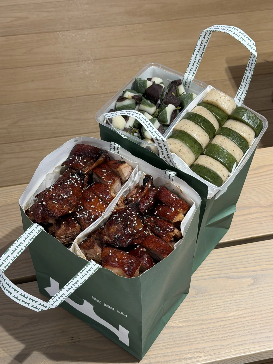 谁在杭州能帮我打包两份这个