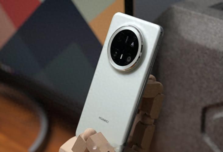 3699元拿下的华为高端机还值得买吗？Mate 70 Pro全方位体验...