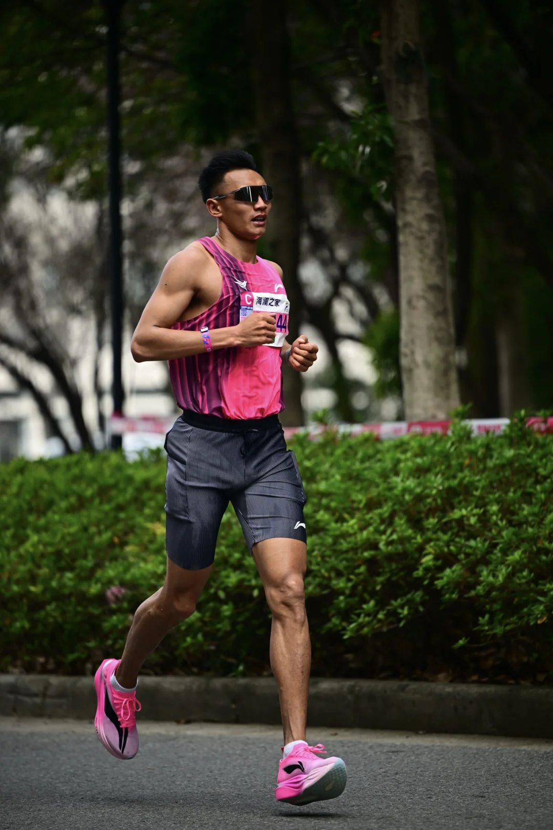 188 北理体育生 马拉松篇