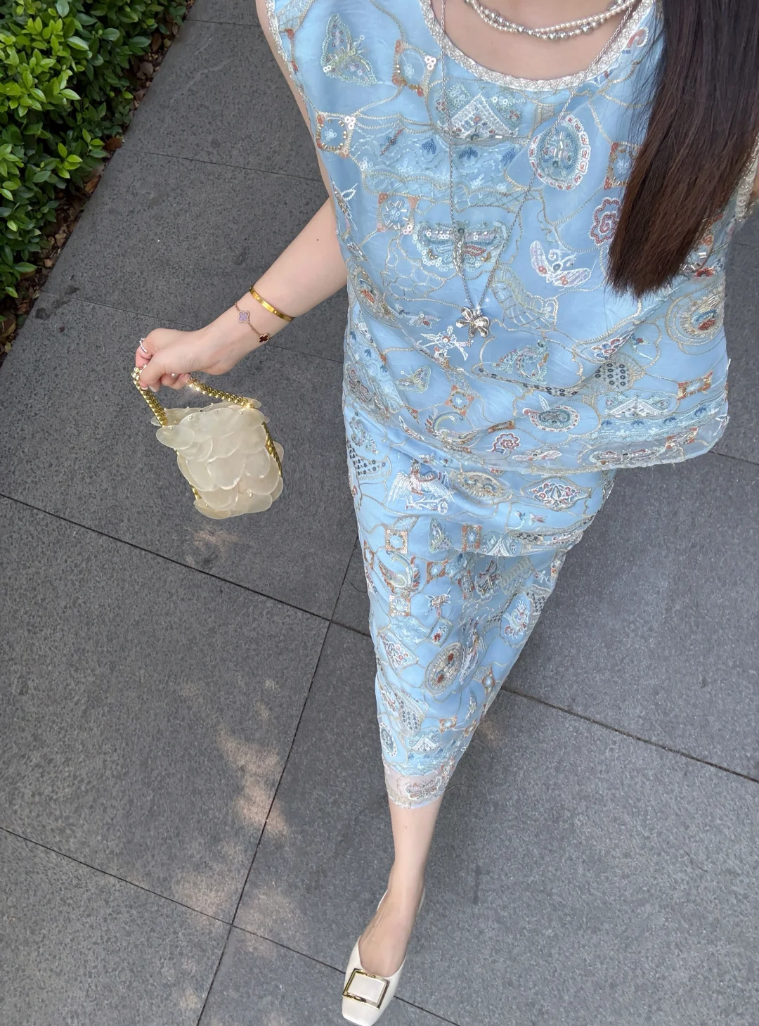 人间富贵花🩵新中式懒人套装美到发光啦～