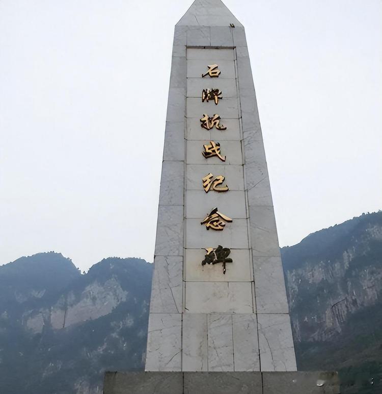 是二战时期最大规模的白刃战。当时参战的很多士兵还是十六七岁的少年，保...