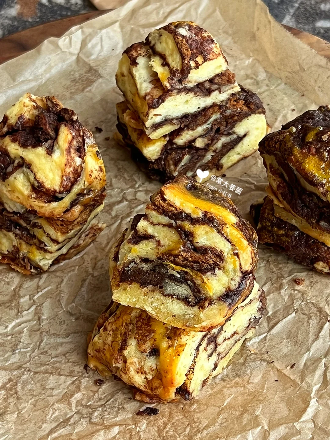 焦糖饼干黑巧克力千层司康🍫人人都爱的浓郁