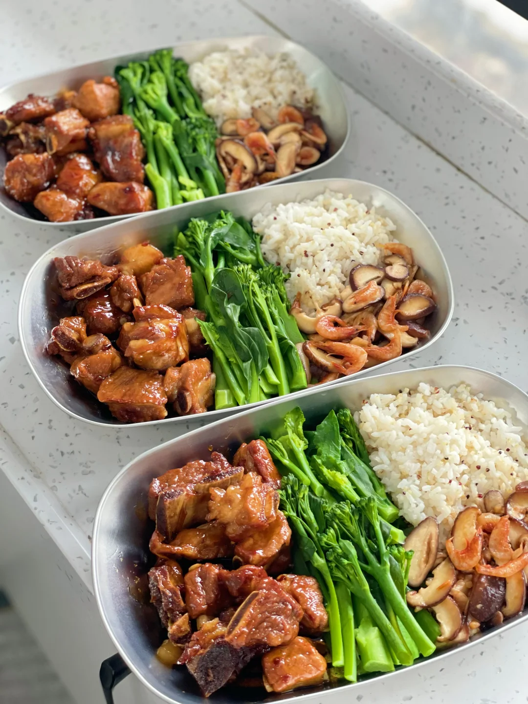 今日份美味❗️山楂乌梅酱排骨小饭盒🍛