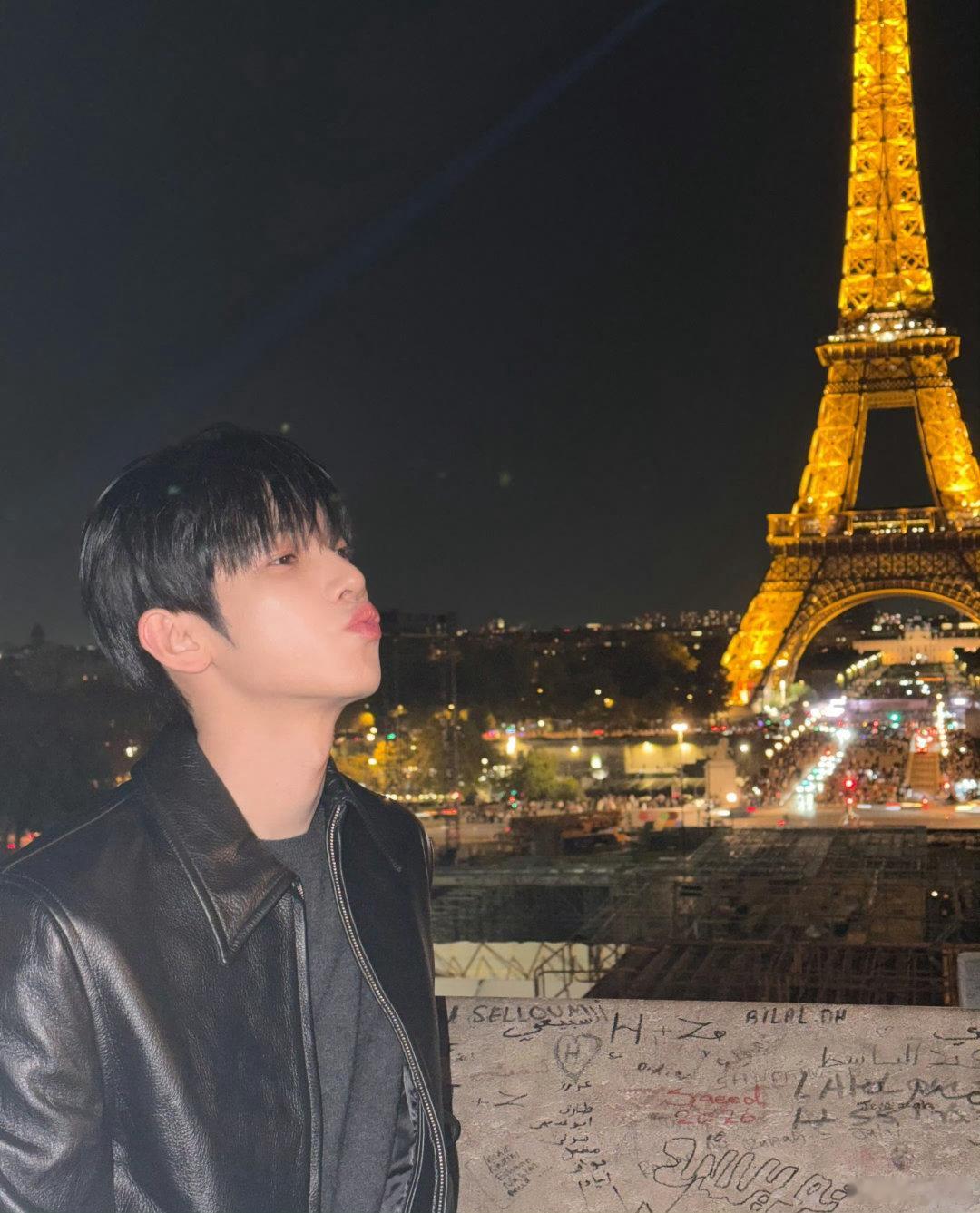 #朴时宇# 我没有被朴时宇萌到 我只是在和他博弈 巴巴博一 ​