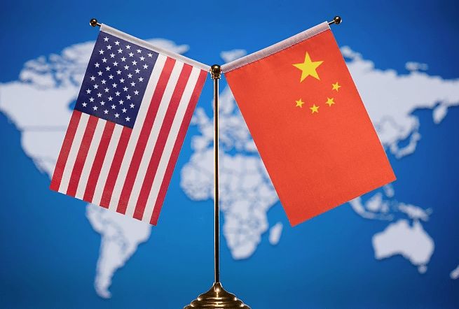 美国人终于捅破窗户纸！顶级战略专家曾坦言：中国统一台湾，美国没啥大不了；但美军若硬闯，后果不是输赢，而是美国本土都可能彻底完蛋。

说白了，美国顶级战略专家说出这番判断，表面是对台海局势的推演分析，实则捅破了美国政坛长期刻意回避的一个残酷真相：两岸统一本身并不会重创美国，但如果美军强行闯入台海直接参