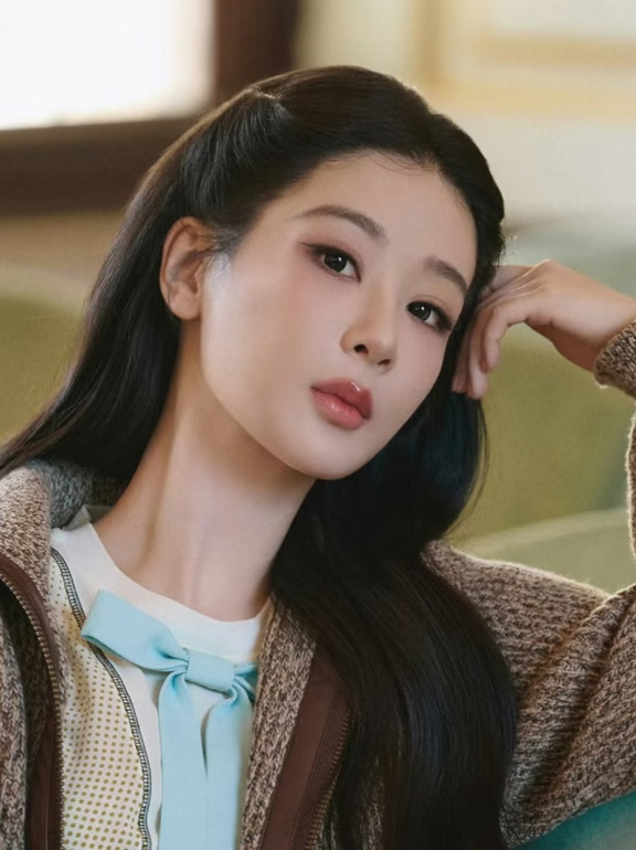 给杨紫化的复古元气学姐妆