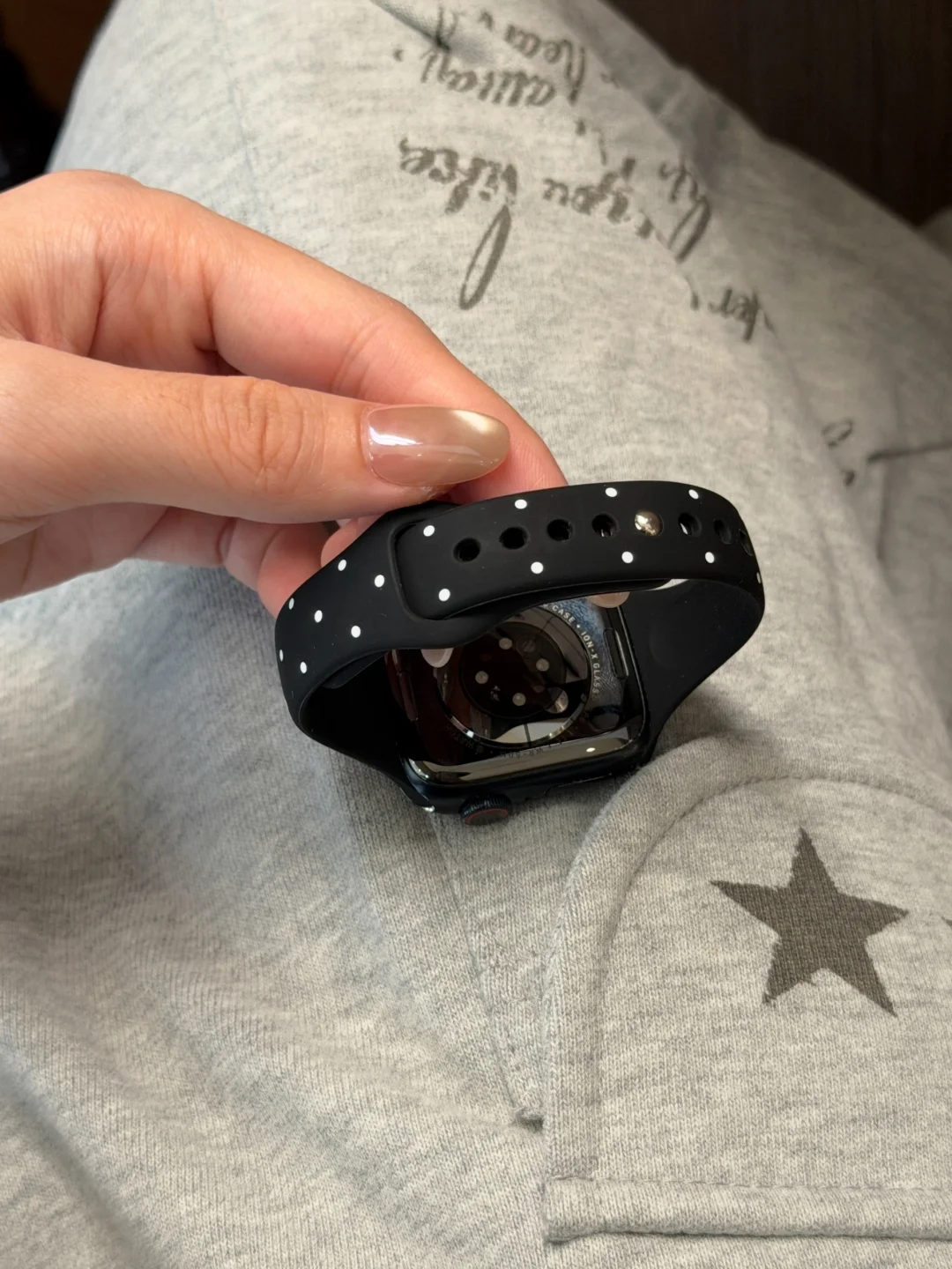 .˚‧韩感波点💭˚˟𝑪𝒐𝒐𝒍一下⑉AppleWatch