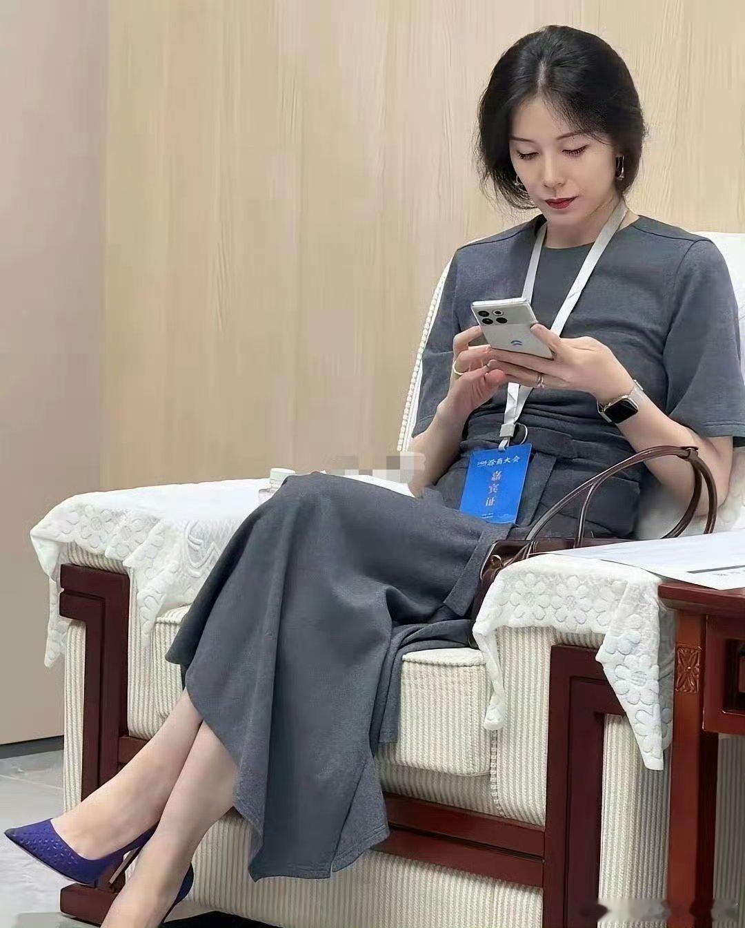 不得不说蔚来老板娘确实漂亮，我一个女都要看多两眼 ​​​