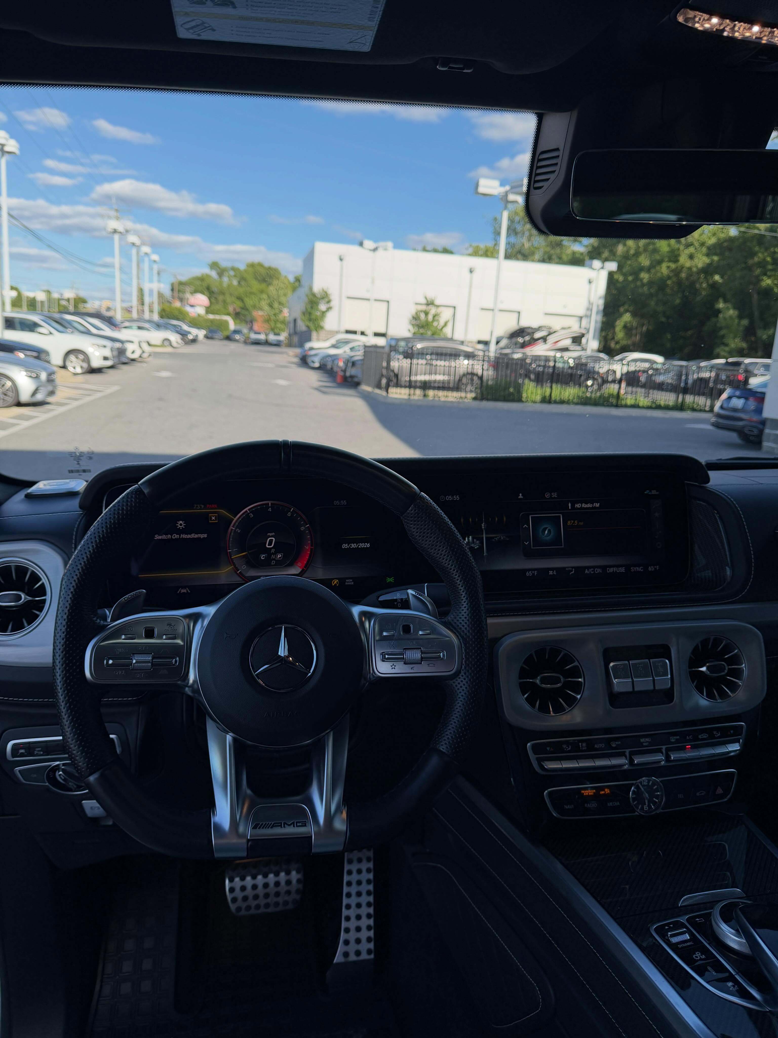 梅赛德斯-AMG G63奔驰