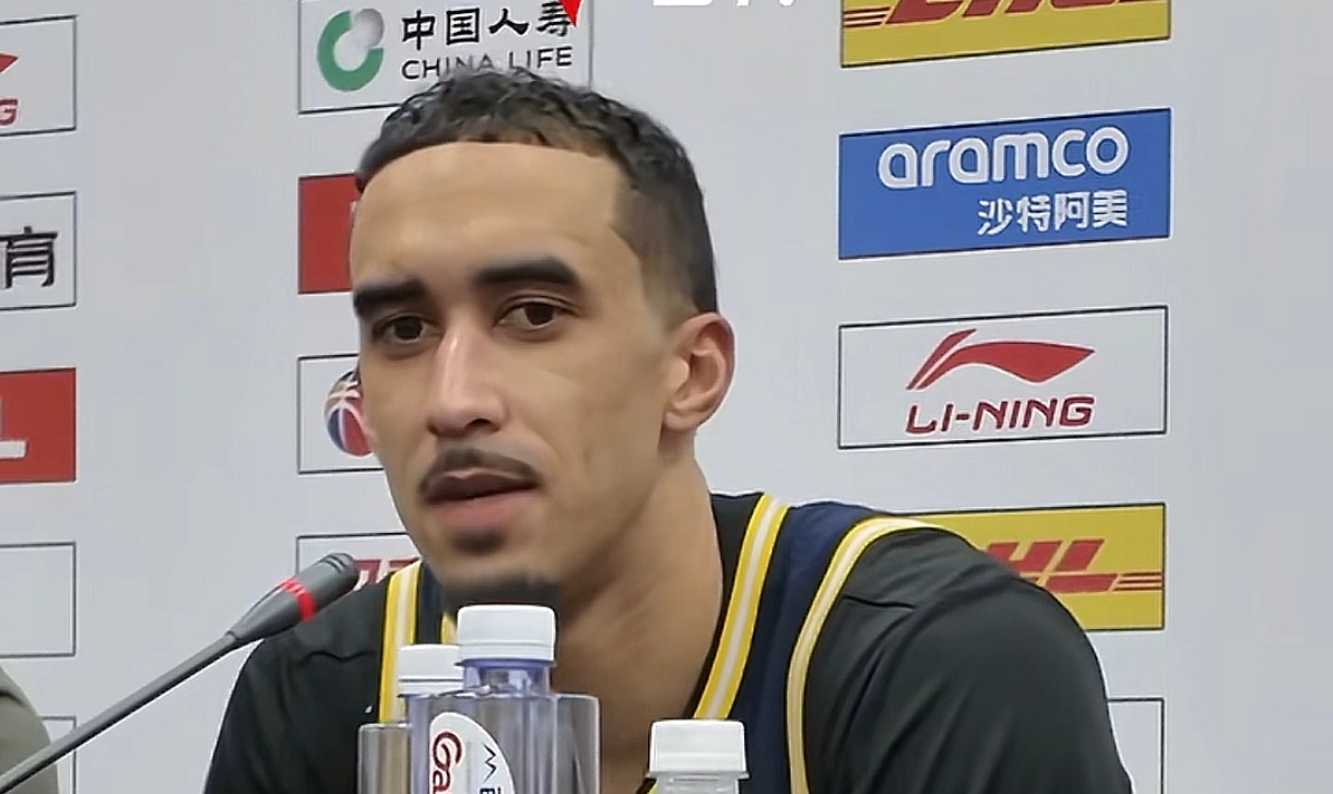 季后赛广东VS广州，首发出炉:  广东宏远: 徐杰  奎因 麦考尔  ...