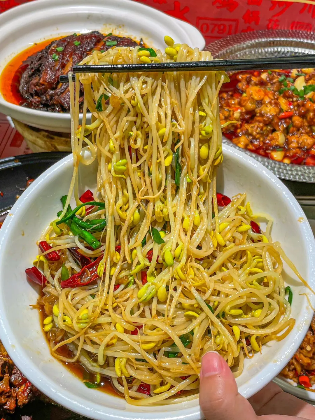 在南昌！一定来次这个呛炒黄豆芽！