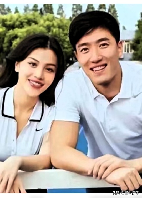 刘翔前妻直播时被人问，
当年你生个小刘翔就好了，
前妻回复说，
庆幸没和刘翔生孩子……
 
不少网友感慨，网上总有人喜欢对别人的私事指手画脚。

她早前说过自己喜欢孩子，但喜欢是一回事，勉强在不合适的婚姻里生娃又是另一回事。
 
两人当年闪婚闪离，相处时间很短，内里的纠葛外人根本摸不透。

有网友说