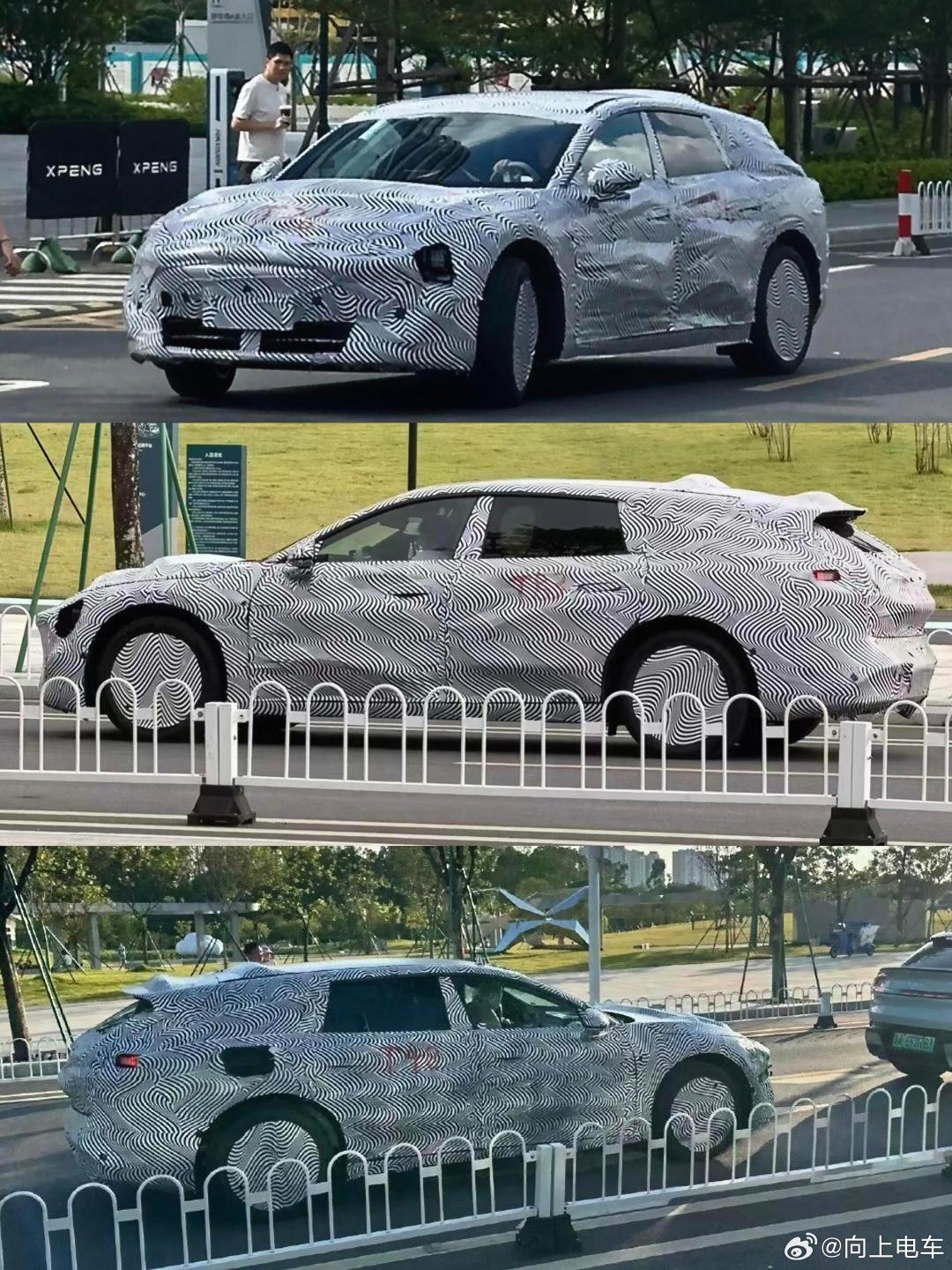 #大v聊车# 网友拍到小鹏MONA旅行车谍照，预计明天第一季度上市，内饰会有点像P7 价格比M03贵一点点，可以期待一下。 ​