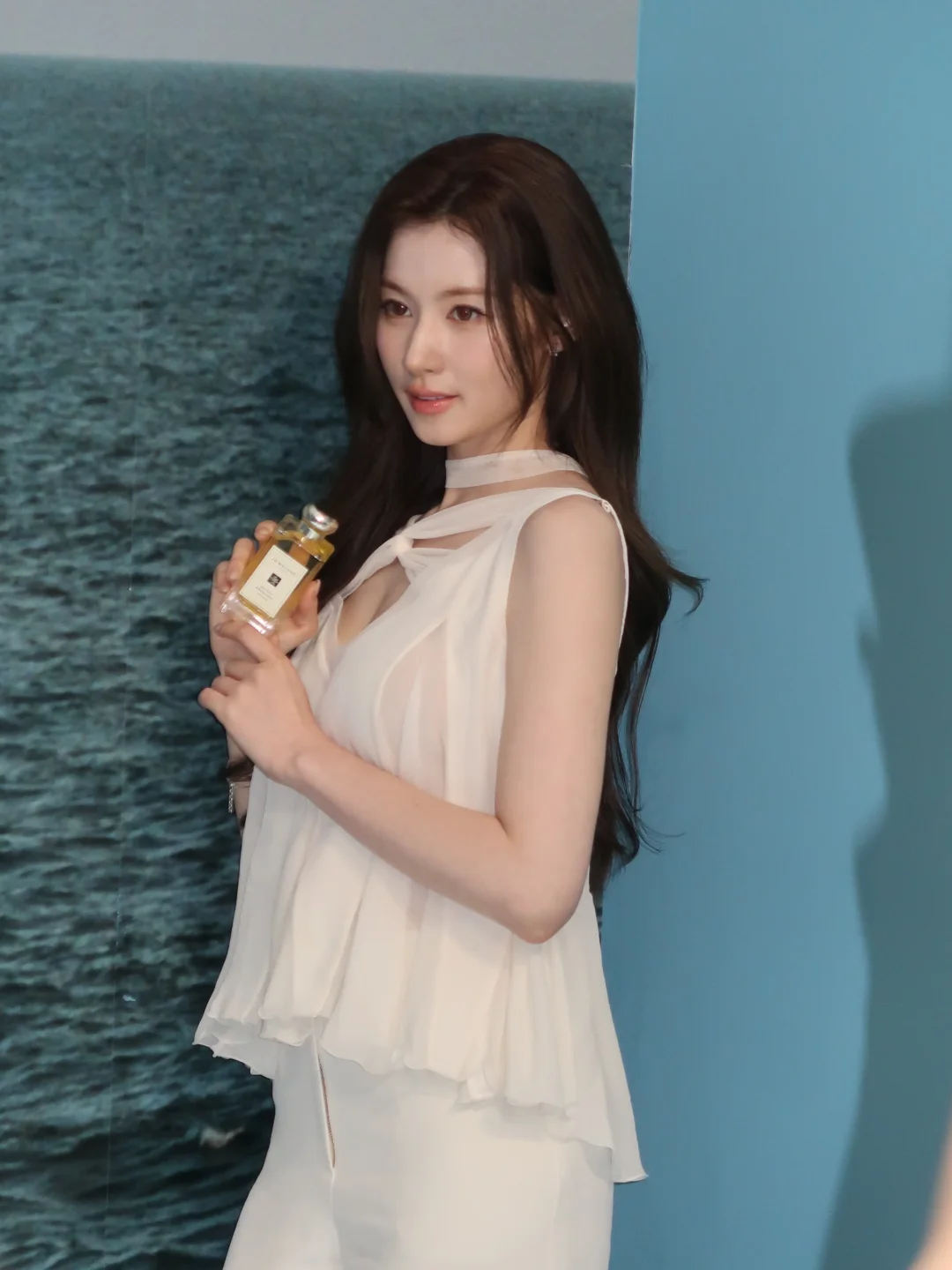 260813 Sana ig更新祖玛珑快闪🩵