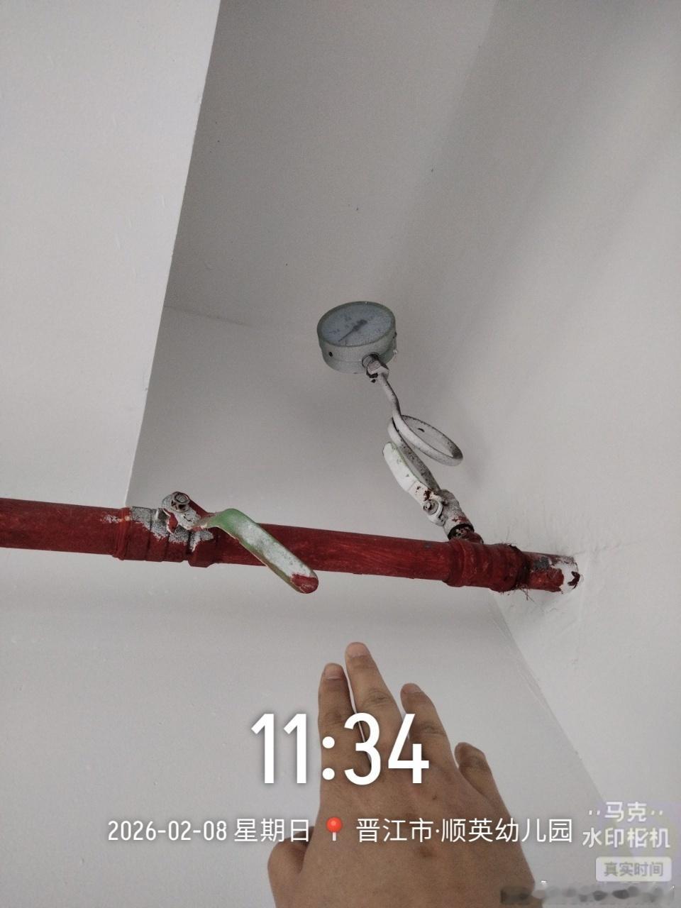 　　#消防安全超话##消防维保检测##消防安全##消防维保##福建泉州#

　　2026.8.31

　　君安消防福建建发凯迪拉克项目维保工作纪实

　　建发凯迪拉克4S店包含车辆展厅、维修车间、配件库房、危废存放区等功能区域。店内维修车间动火作业频繁，机油、油漆等易燃物料堆放集中，场地消防隐患类型繁杂， ​